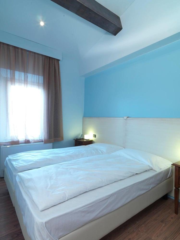Empoli Hotel Exterior photo